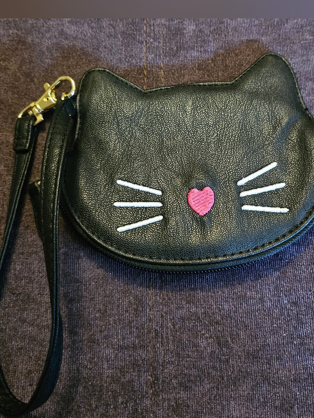 Betsy Johnson  Black Cat Wristlet Purse with Pink Heart Nose